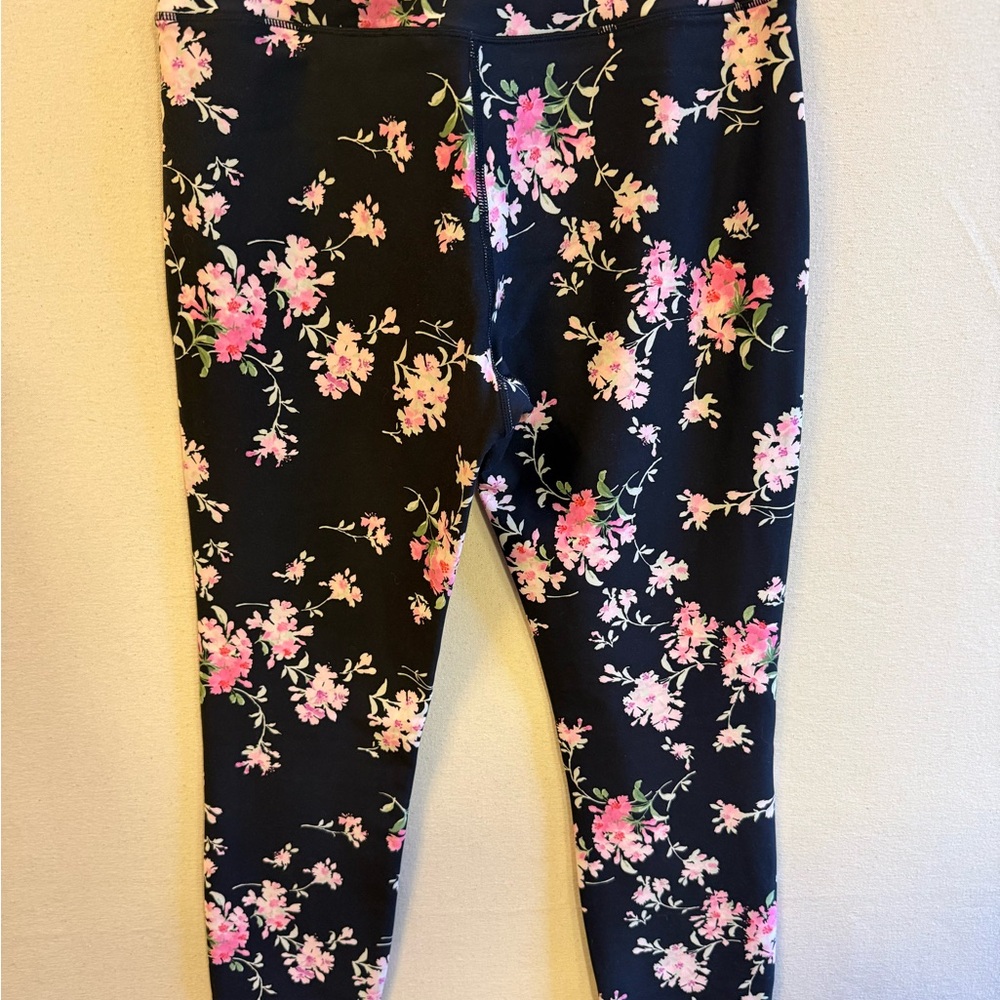 LoveShackFancy Black and Pink Floral Leggings - Picture 7 of 10